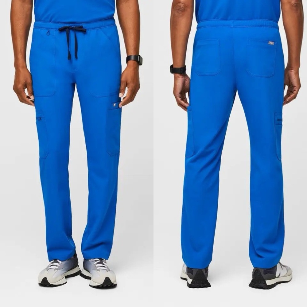 Figs Men’s Cairo Cargo Scrub Pants In Royal Blue Size XL
